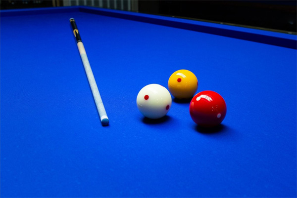 Comment jouer au billard carambole ?